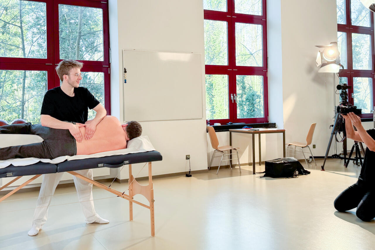 Behind the scenes bei der Physiotherapie